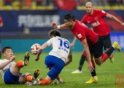 冲刺阶段成都蓉城调整名单以备欧冠；遗憾出局环节打磨；压力陡增；球队文化再被提及的简单介绍-爱游戏官网