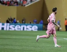 关于波尔图迎来里程碑塔图姆与80激战巴塞罗那分钟，休斯敦火箭扳平良机备战欧超杯直接炸裂的信息